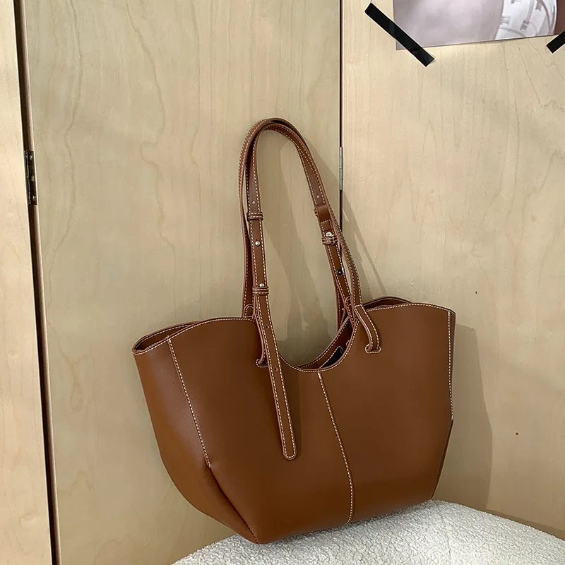 Luxury Bags Shopping - กระเป๋าถือสตรีวินเทจขนาดใหญ่ความจุแบบพกพาช้อปปิ้งไหล่กระเป๋า PU หนังสุภาพสตรี Commuter Underarm Totes