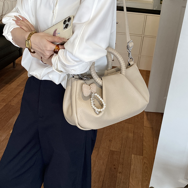 กระเป๋าถือทรงกลมดีไซน์จีบสำหรั - Luxury Bags Consignment บทวิจารณ์และราคา