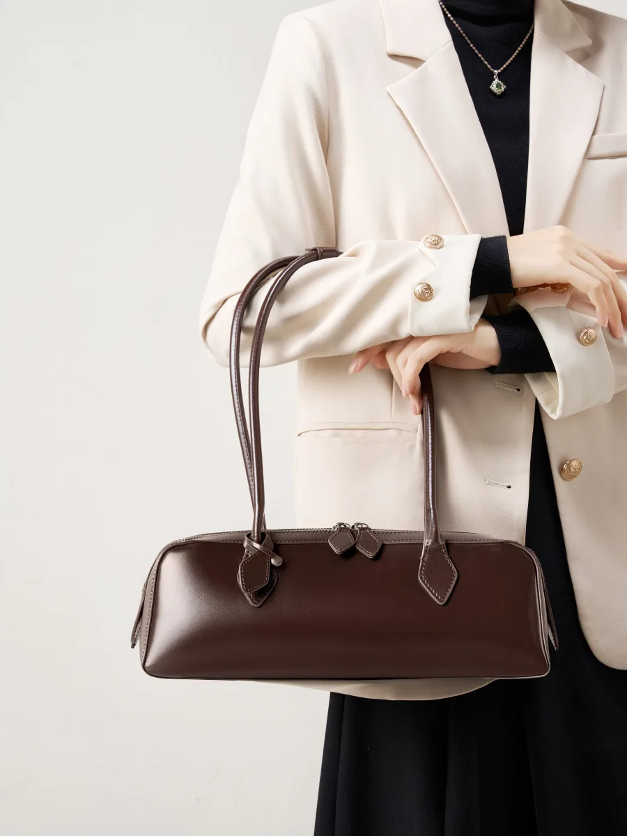 กระเป๋าหนังแท้ผู้หญิง 2025 กระ - Luxury Bags Trend 2025 บทวิจารณ์และราคา
