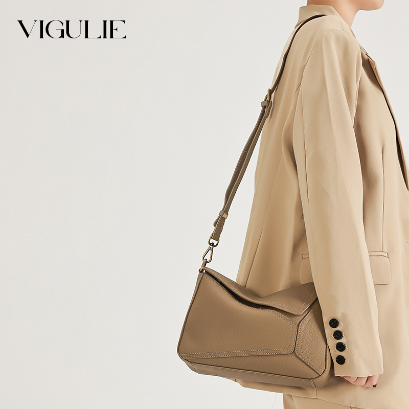 2025 กระเป๋าถือหนังแท้ผู้หญิง  - Luxury Bags Trend 2025 บทวิจารณ์และราคา