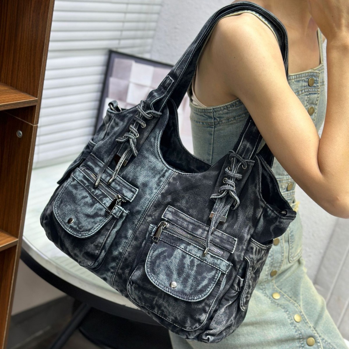 กระเป๋าเดนิมผู้หญิง Y2K วินเทจ - Wristlet Wallet Zipper บทวิจารณ์และราคา