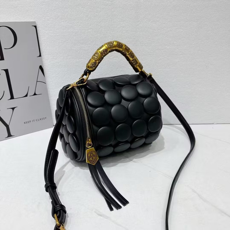 กระเป๋าถือหนังทรงกลมแบบย้อนยุค - Luxury Bags Youtube บทวิจารณ์และราคา